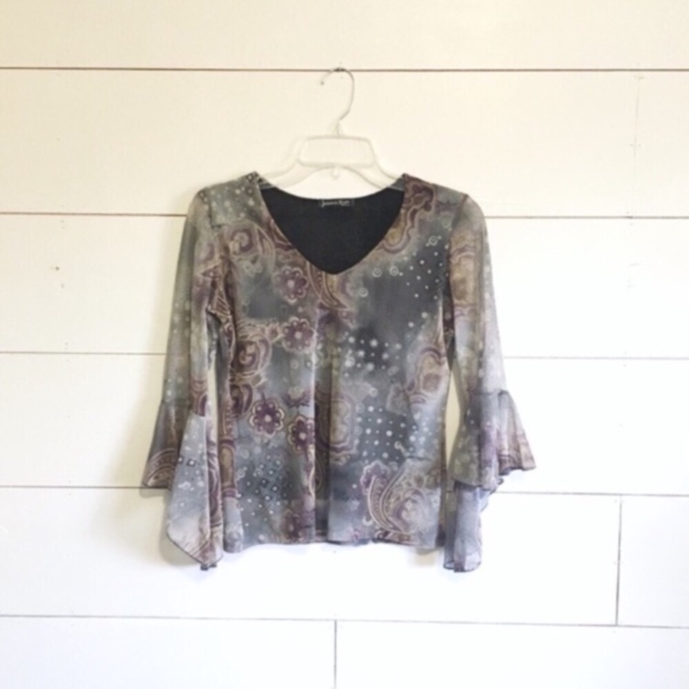 gray paisley bell-sleeve top